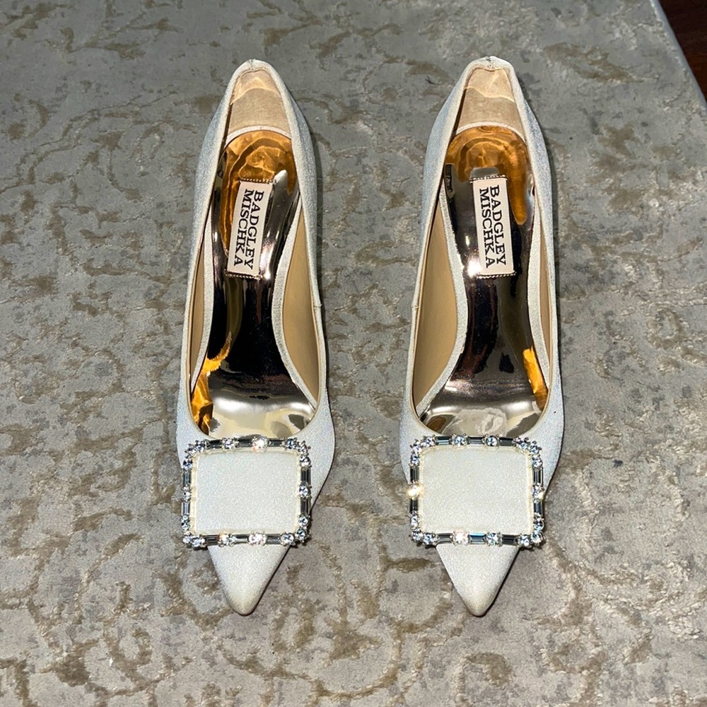 Brand new. Never worn.